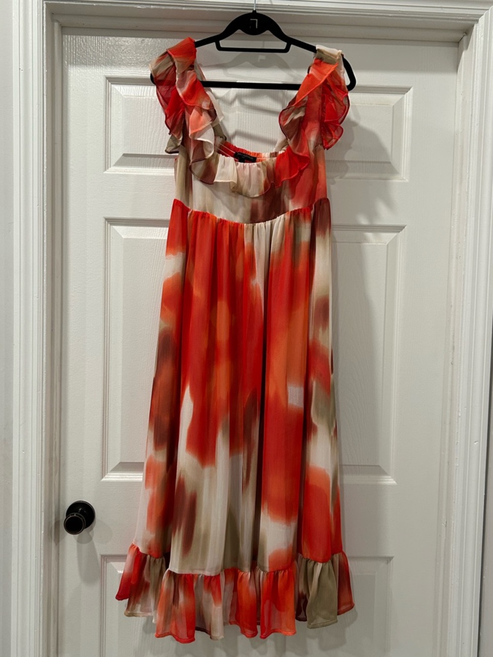 Banana Republic Chiffon Watercolor Ruffle Dress With Tie Back Size Small - Picture 2 of 8